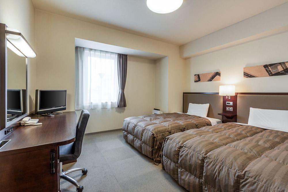 Comfort Hotel Toyama Exterior photo